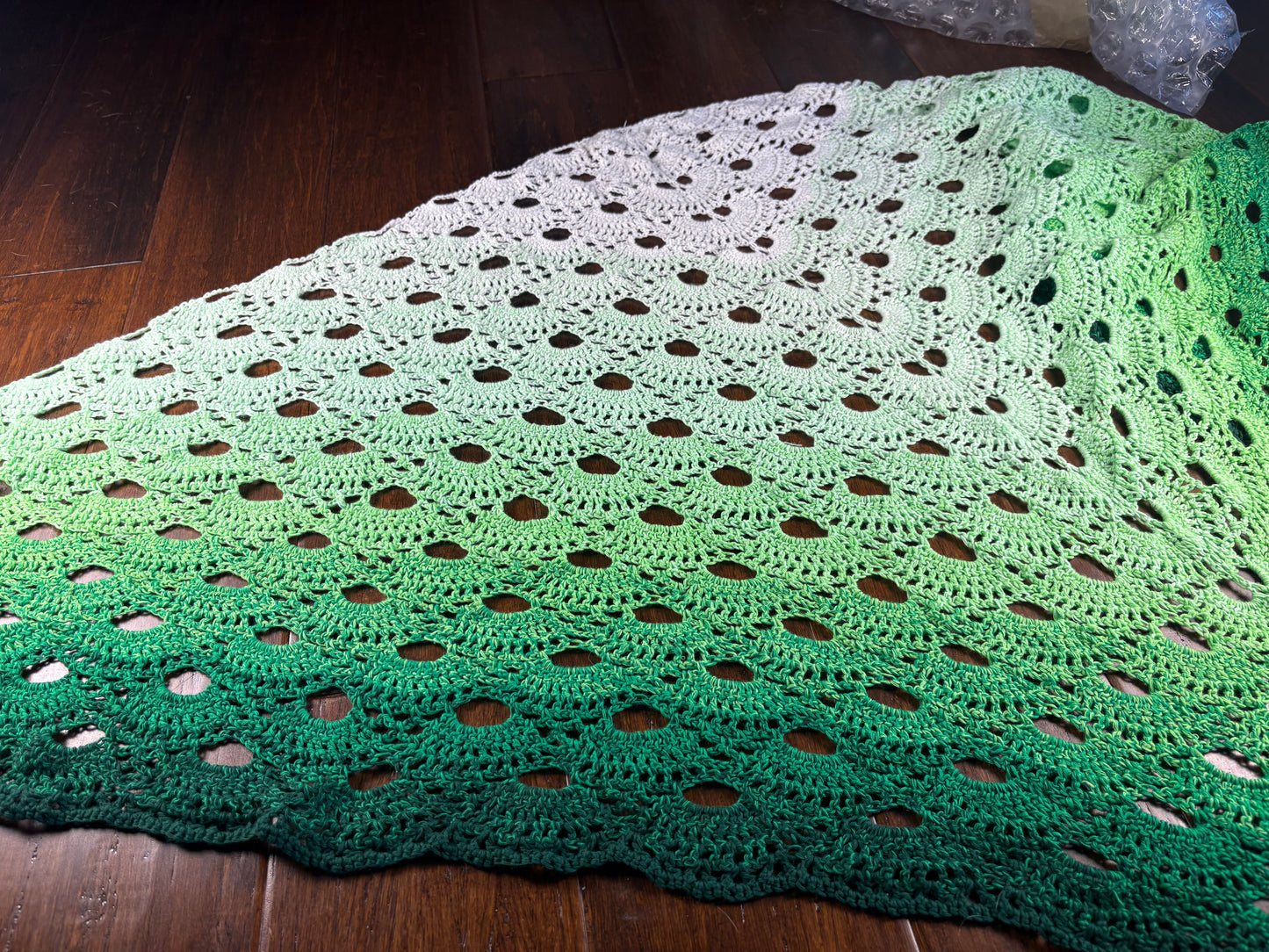 Green gradient shawl