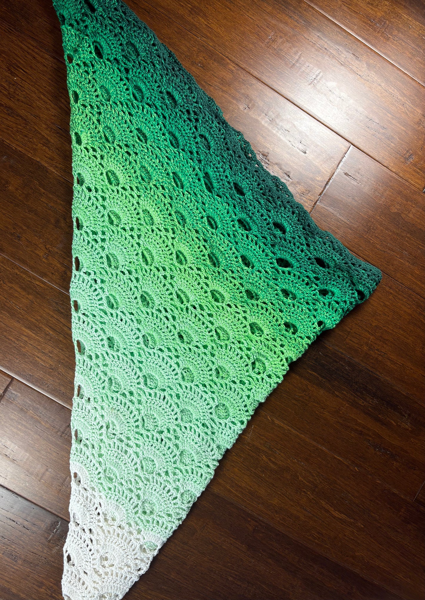 Green gradient shawl